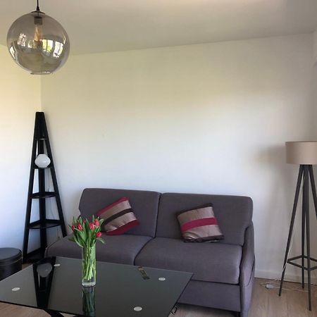 Studio tout confort apercu mer Dinard Extérieur photo